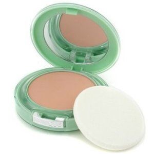 CLINIQUE # 138Perfectly Real Compact Makeup